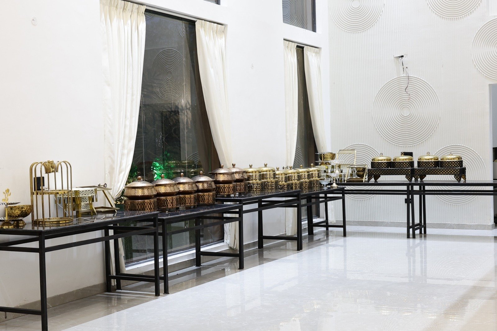 Host grand events at luxurious banquet halls in Gurgaon.