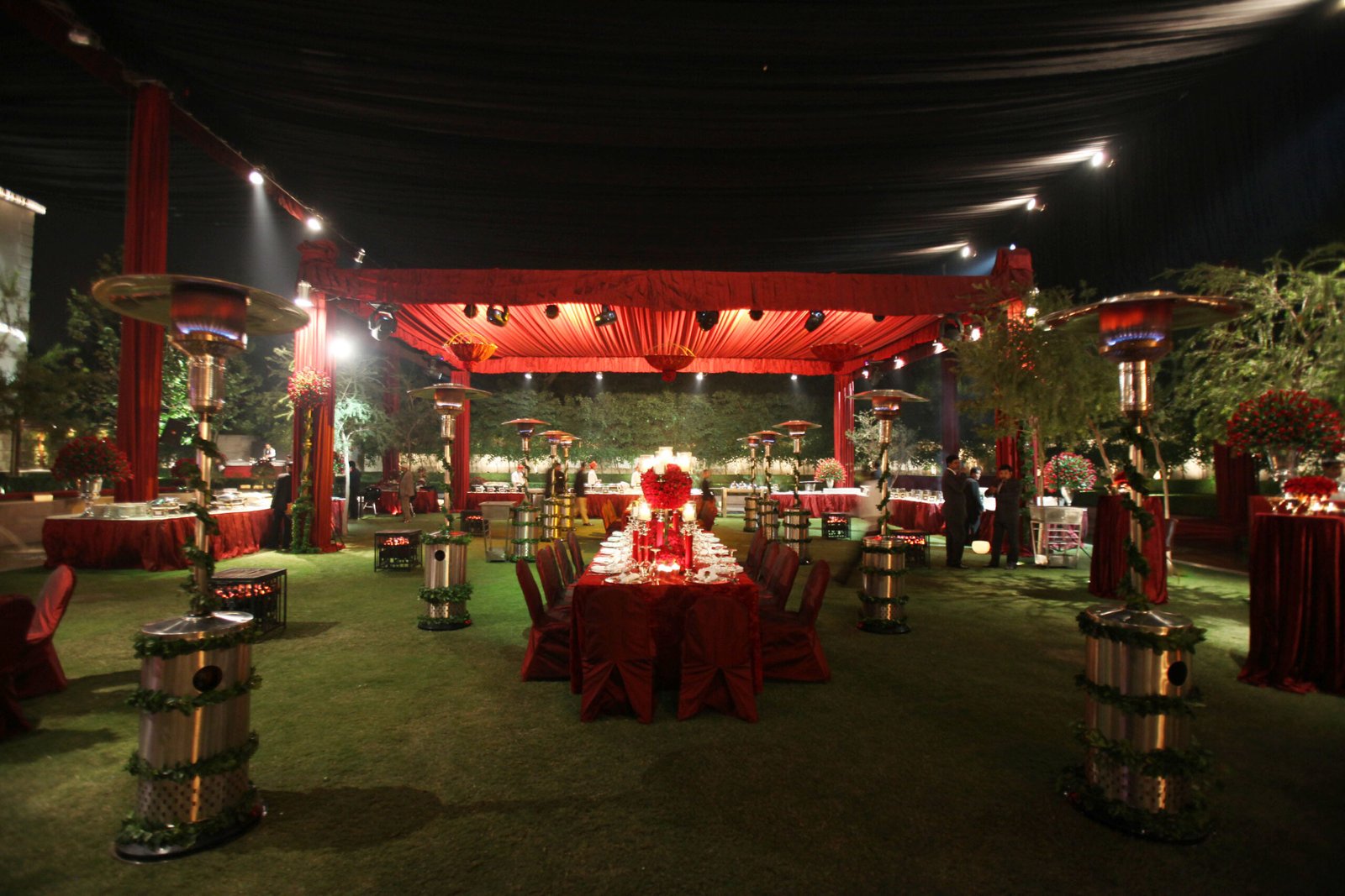 Devam Greens wedding farmhouse with AC banquet hall in Gwal Pahari Gurgaon, luxury event venue with lush lawn and banquet, book farmhouse wedding venue near South Delhi.
